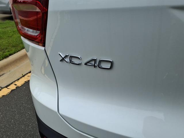 new 2025 Volvo XC40 car, priced at $49,565