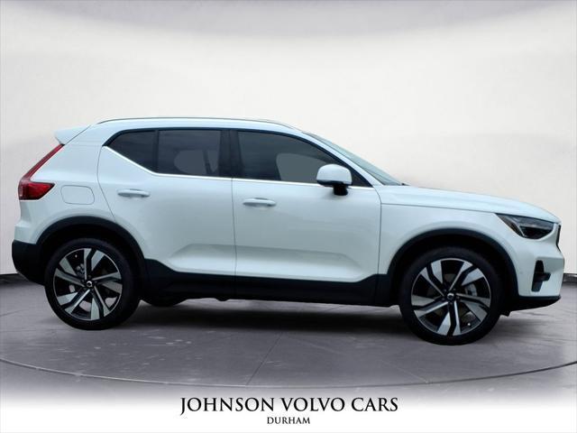 new 2025 Volvo XC40 car, priced at $49,565
