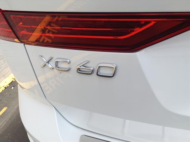 new 2025 Volvo XC60 Plug-In Hybrid car, priced at $65,035