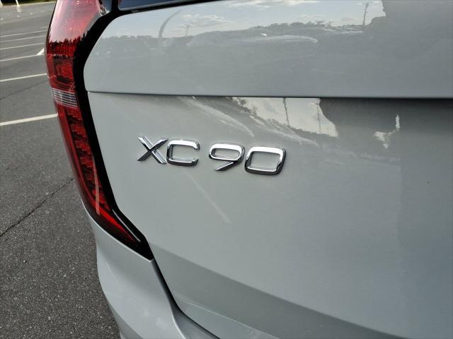 new 2025 Volvo XC90 car, priced at $64,395