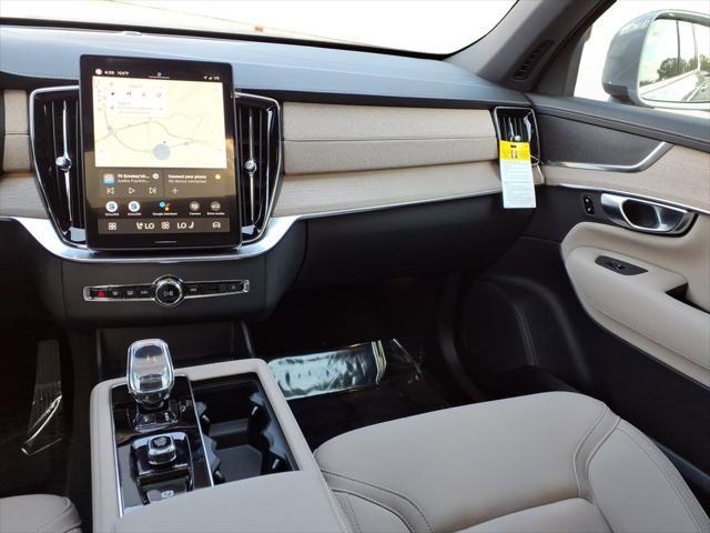 new 2025 Volvo XC90 car, priced at $64,395
