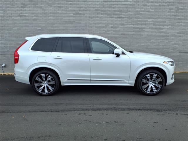 new 2025 Volvo XC90 car, priced at $65,595