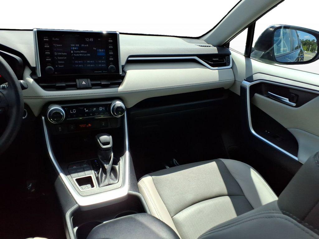 used 2019 Toyota RAV4 car, priced at $25,661