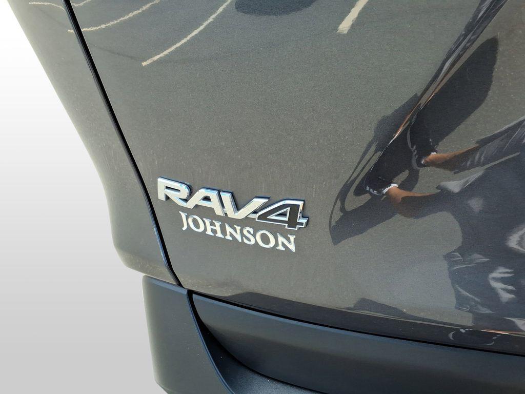 used 2019 Toyota RAV4 car, priced at $25,661