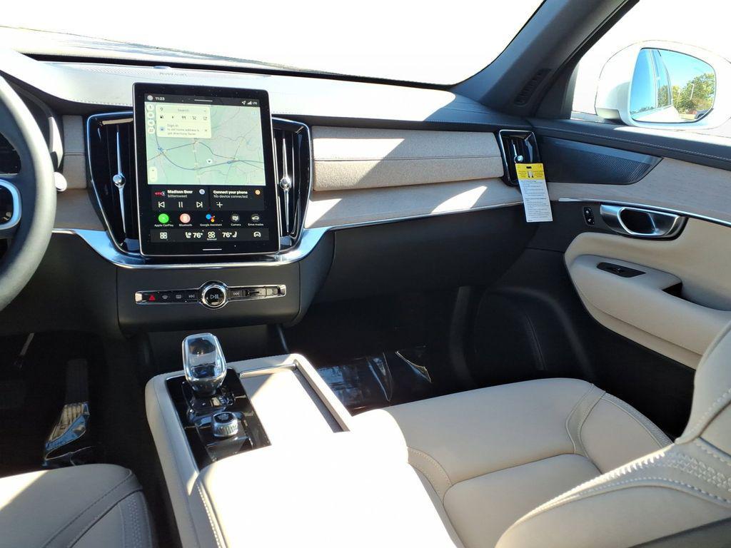 new 2026 Volvo XC90 Plug-In Hybrid car, priced at $78,375