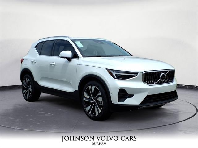 new 2025 Volvo XC40 car, priced at $49,565