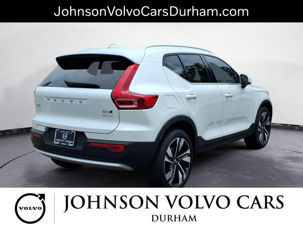 new 2025 Volvo XC40 car, priced at $51,565