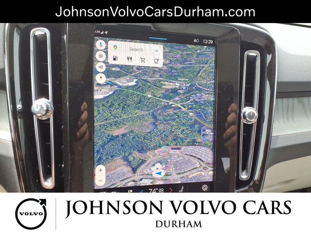 new 2025 Volvo XC40 car, priced at $51,565