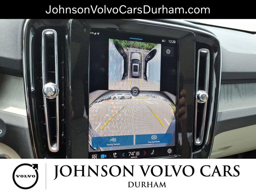 new 2025 Volvo XC40 car, priced at $51,565