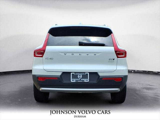 new 2025 Volvo XC40 car, priced at $49,565