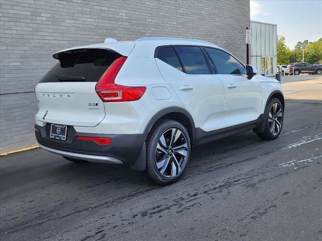 new 2024 Volvo XC40 car, priced at $50,305