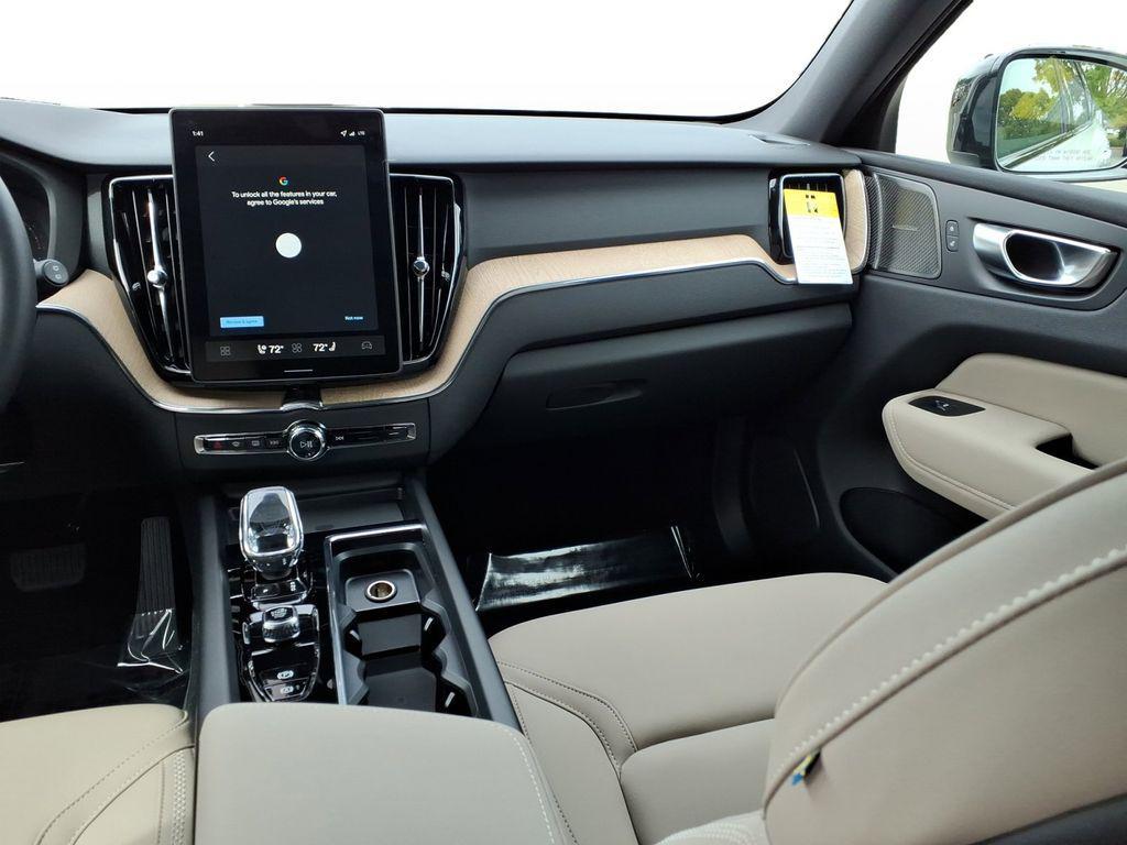 new 2026 Volvo XC60 car, priced at $54,985