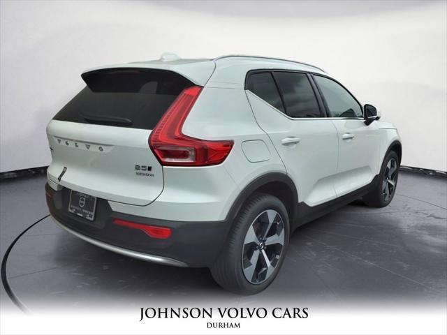new 2025 Volvo XC40 car, priced at $46,315