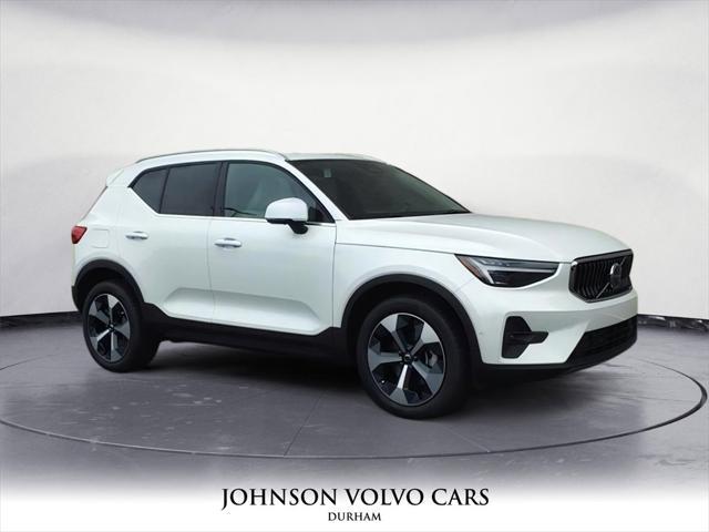 new 2025 Volvo XC40 car, priced at $47,315