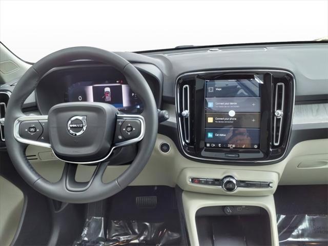 new 2025 Volvo XC40 car, priced at $48,315