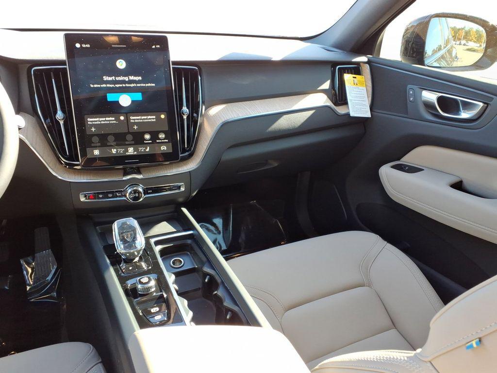 new 2026 Volvo XC60 car, priced at $54,985