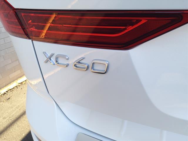 new 2025 Volvo XC60 Plug-In Hybrid car, priced at $69,285