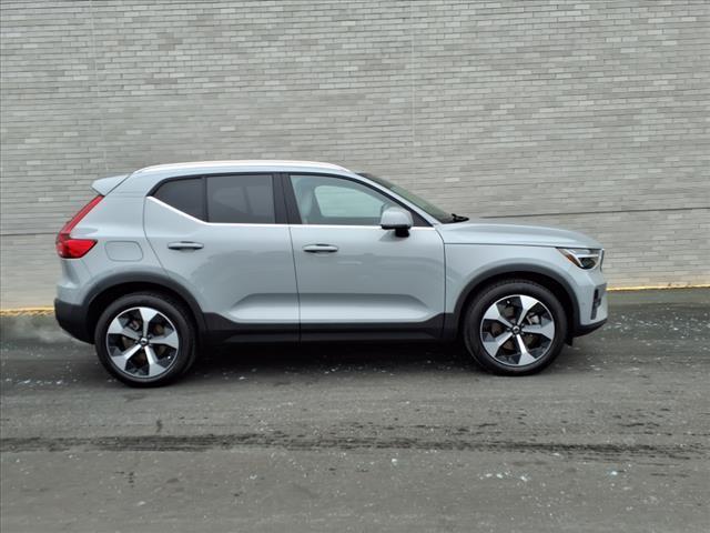 new 2025 Volvo XC40 car, priced at $47,315