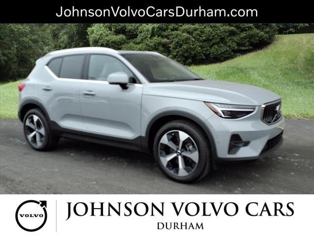 new 2025 Volvo XC40 car, priced at $47,315