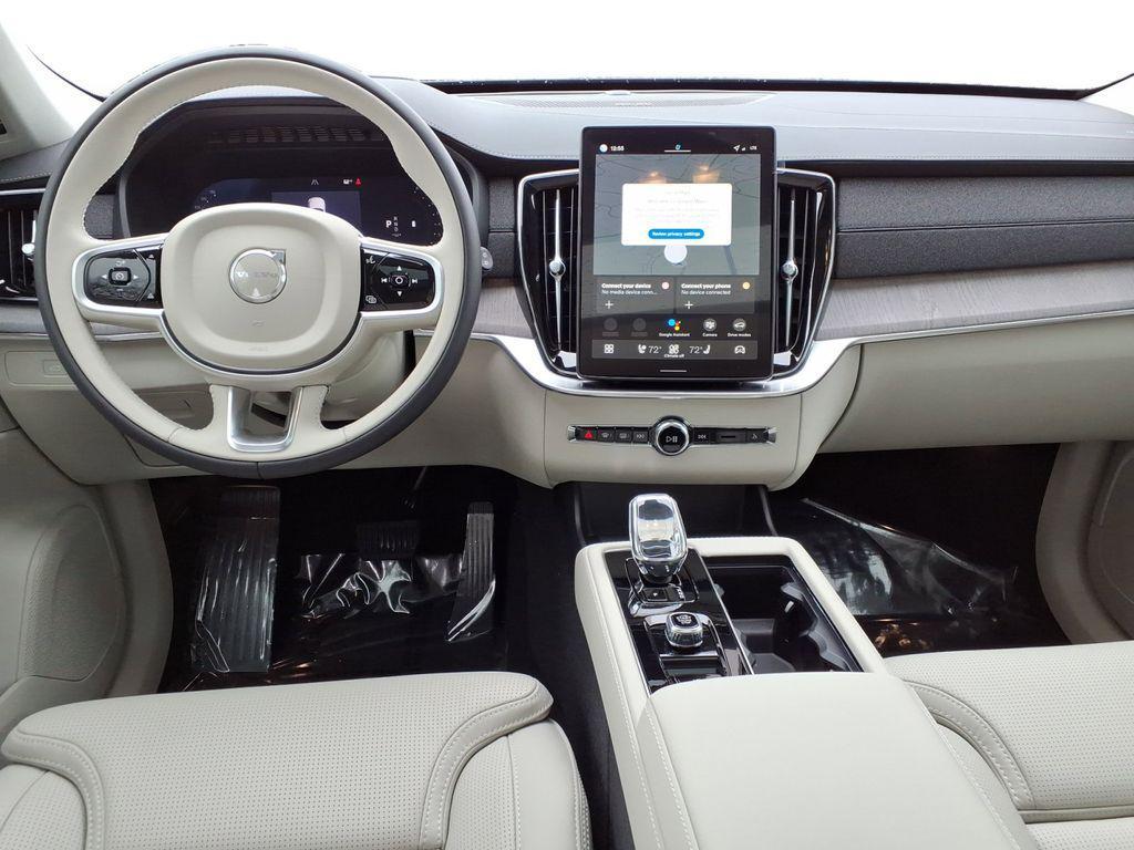 new 2026 Volvo XC90 car, priced at $71,655