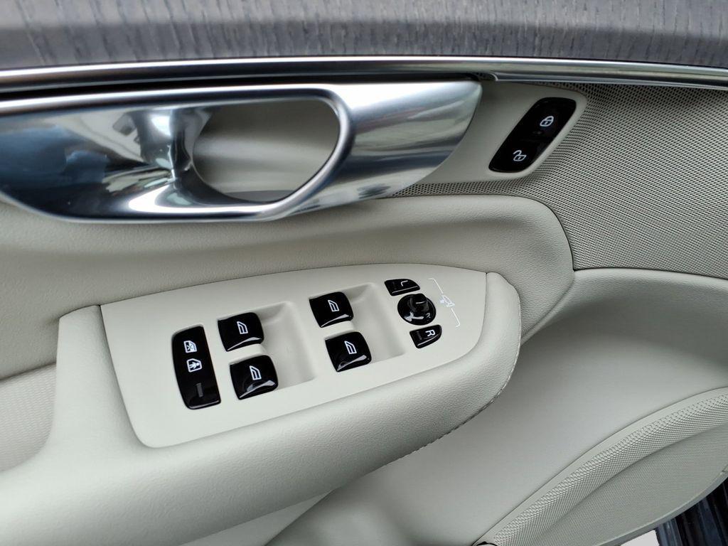 new 2026 Volvo XC90 car, priced at $71,655