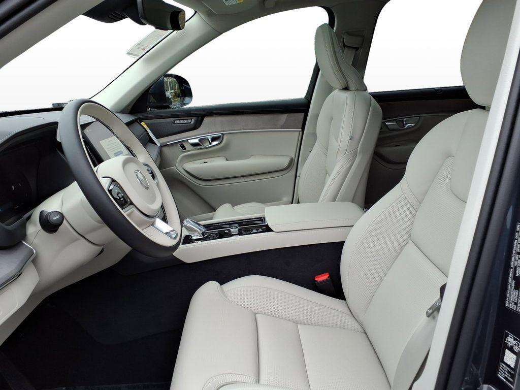 new 2026 Volvo XC90 car, priced at $71,655