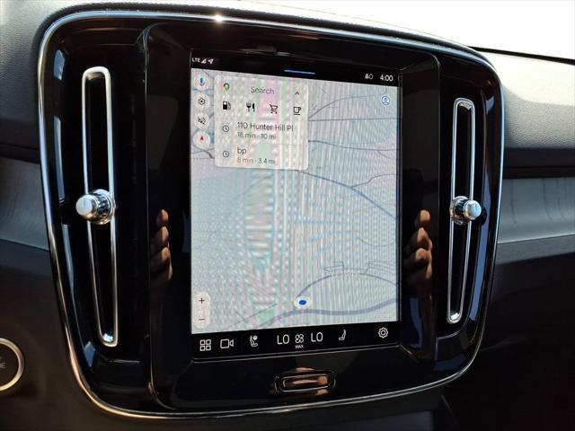 new 2025 Volvo XC40 car, priced at $47,790