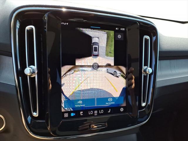 new 2025 Volvo XC40 car, priced at $47,790