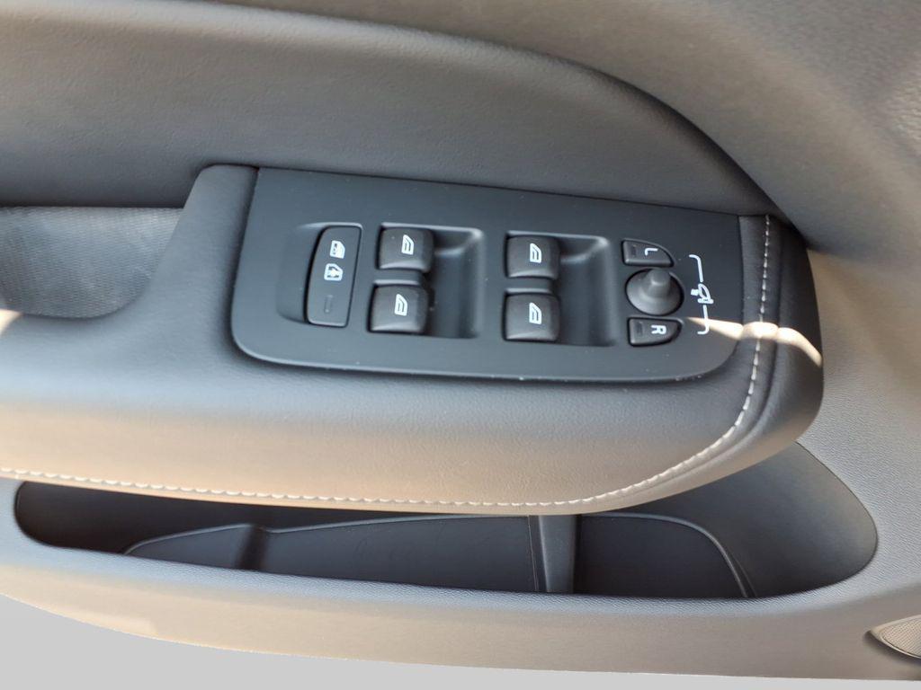 used 2024 Volvo XC60 Recharge Plug-In Hybrid car, priced at $58,231