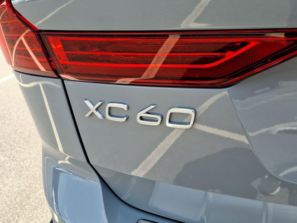 used 2024 Volvo XC60 Recharge Plug-In Hybrid car, priced at $58,231