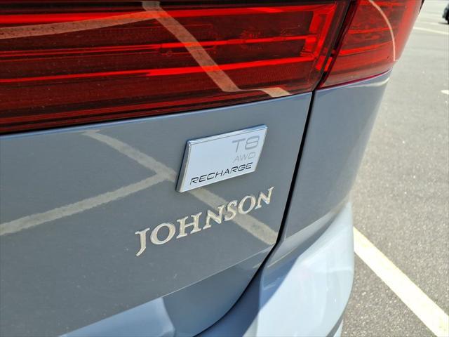 used 2024 Volvo XC60 Recharge Plug-In Hybrid car, priced at $58,231