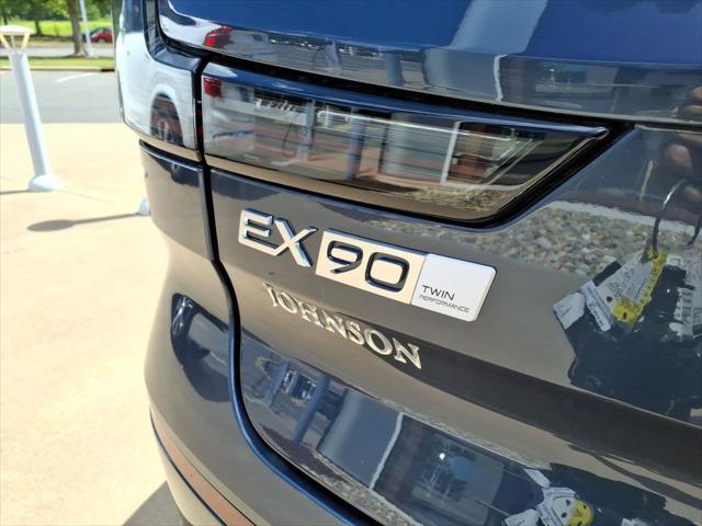 new 2025 Volvo EX90 car, priced at $84,605