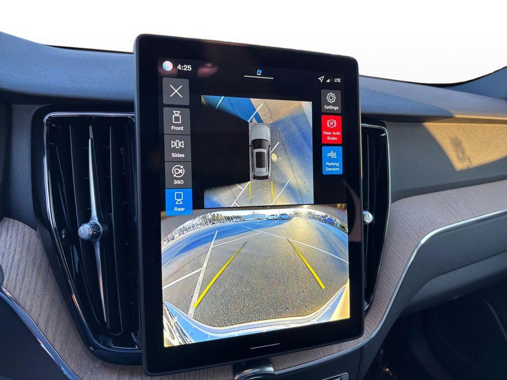 new 2026 Volvo XC60 car, priced at $54,985