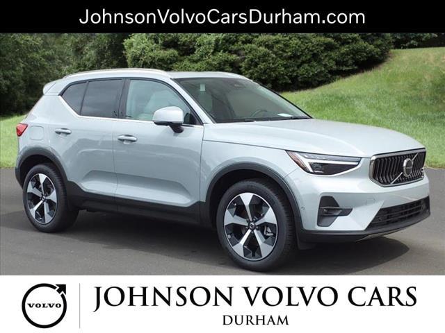 new 2025 Volvo XC40 car, priced at $46,815