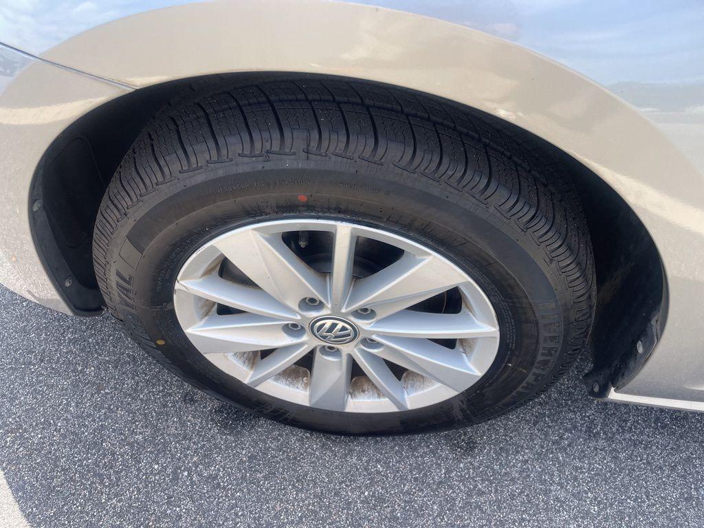 used 2017 Volkswagen Golf SportWagen car, priced at $12,331