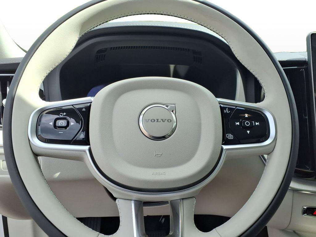 new 2026 Volvo XC60 car, priced at $60,135