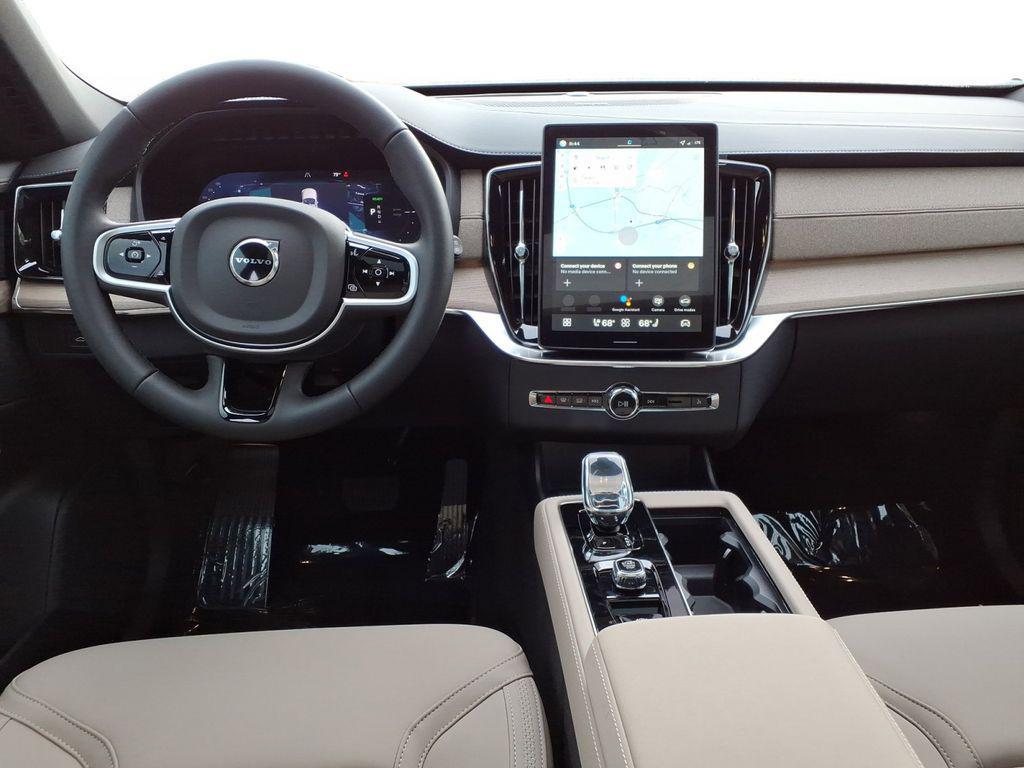 new 2026 Volvo XC90 Plug-In Hybrid car, priced at $78,875