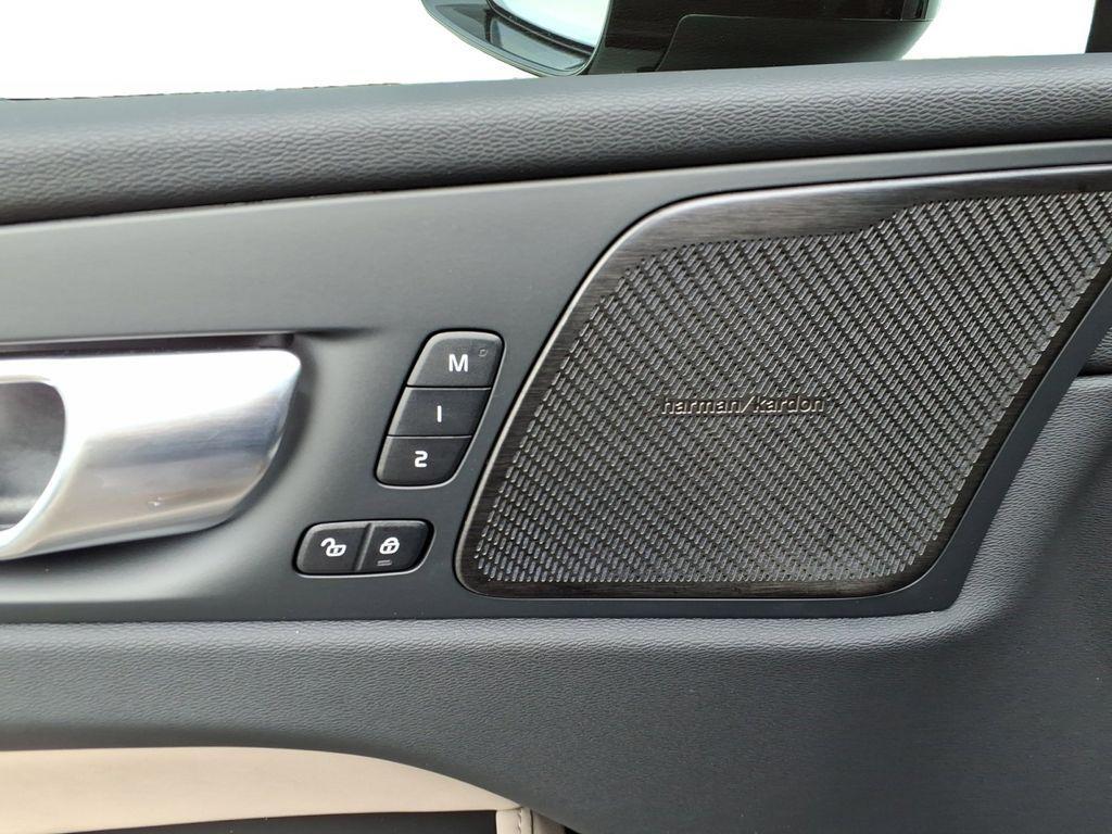 new 2026 Volvo XC60 car, priced at $55,785