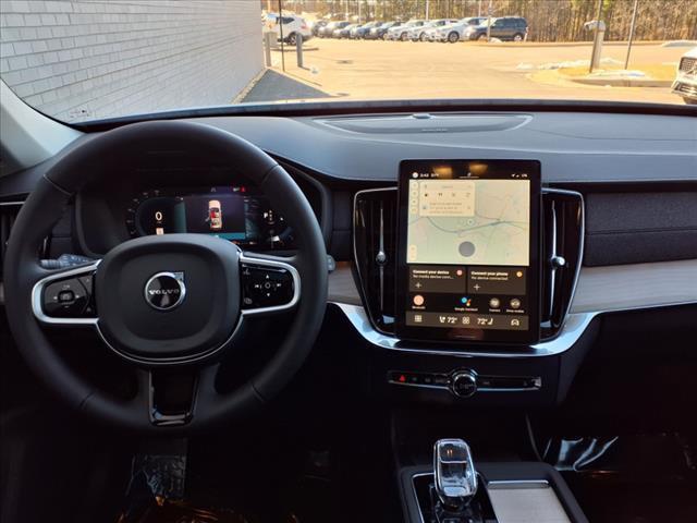 new 2025 Volvo XC90 car, priced at $64,055