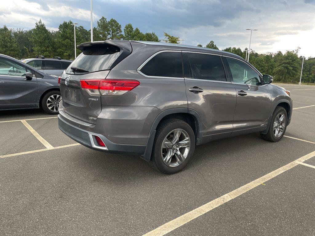 used 2017 Toyota Highlander Hybrid car, priced at $23,461