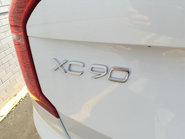 new 2024 Volvo XC90 car, priced at $56,570