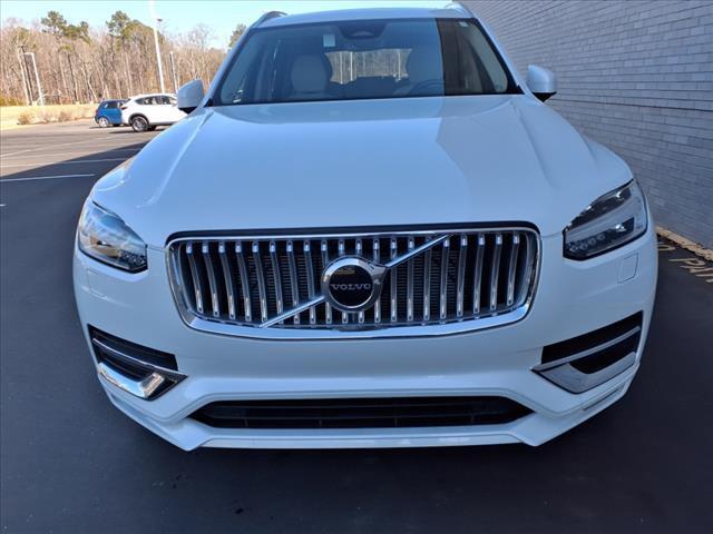 new 2024 Volvo XC90 car, priced at $49,984