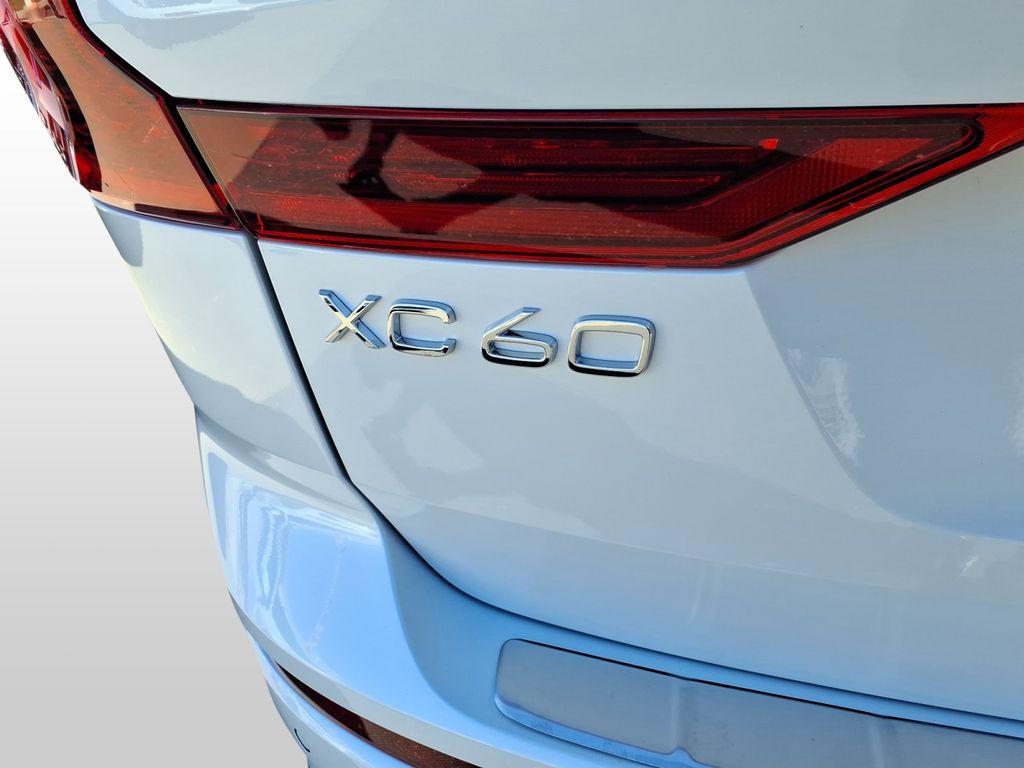 new 2026 Volvo XC60 car, priced at $54,985
