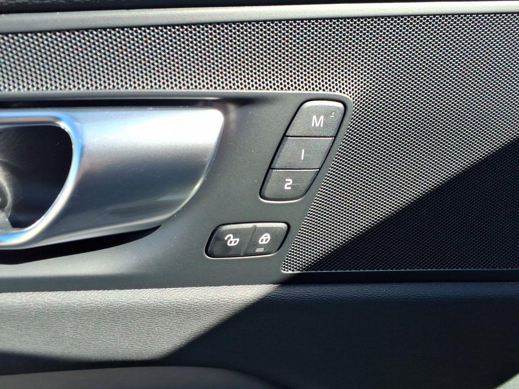 new 2026 Volvo XC60 car, priced at $54,985