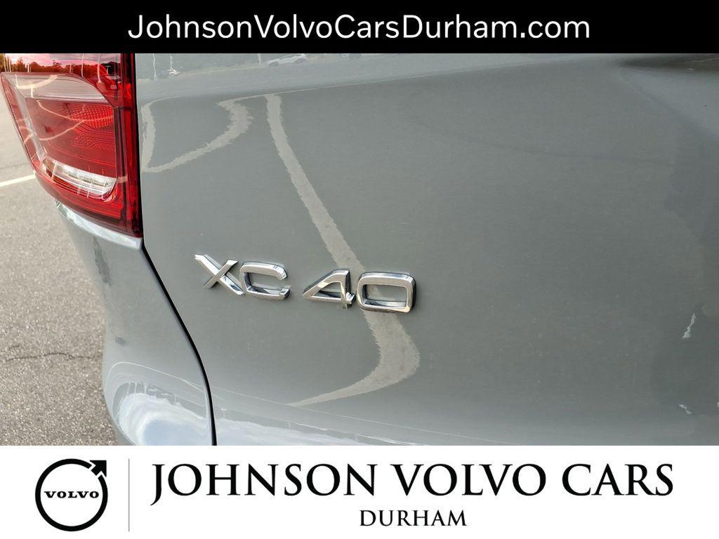new 2025 Volvo XC40 car, priced at $49,790