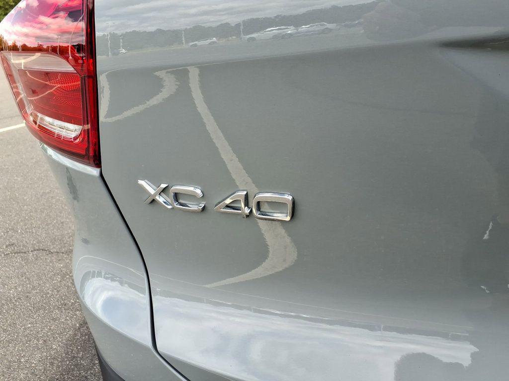 new 2025 Volvo XC40 car, priced at $47,790