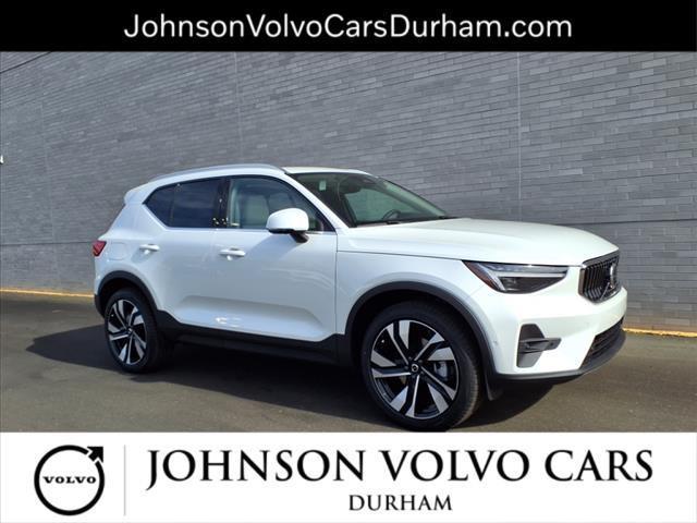 new 2025 Volvo XC40 car, priced at $50,565