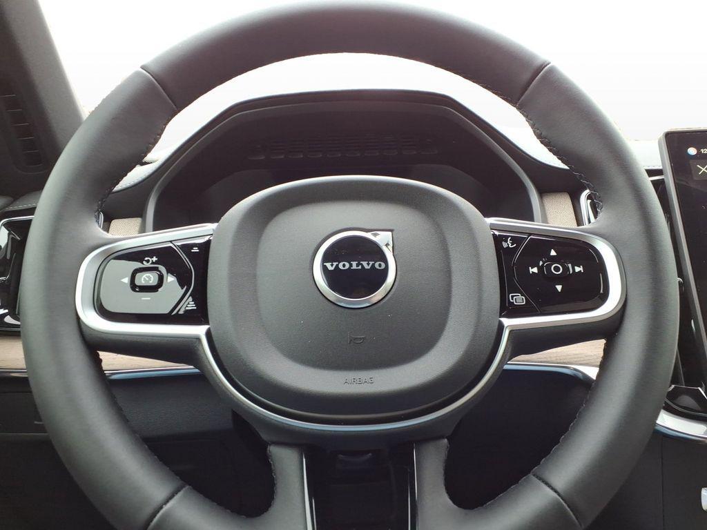 new 2026 Volvo XC90 car, priced at $69,125