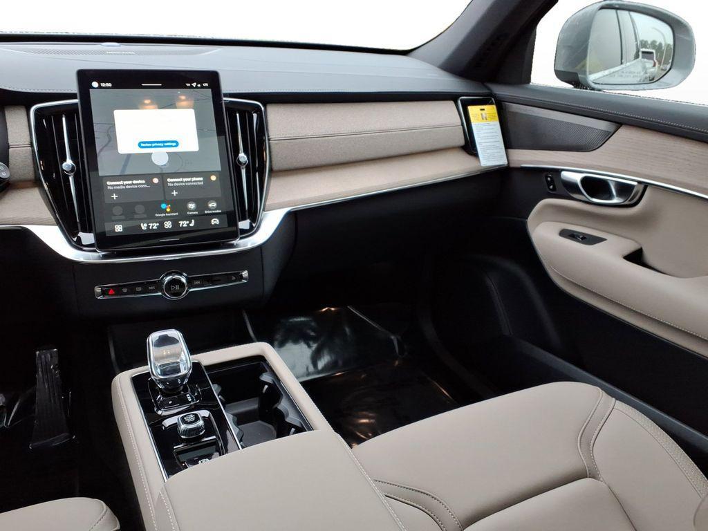 new 2026 Volvo XC90 car, priced at $69,125