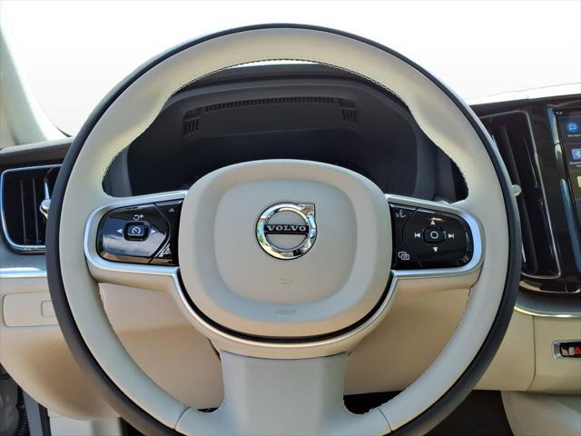 new 2025 Volvo XC60 car, priced at $54,750